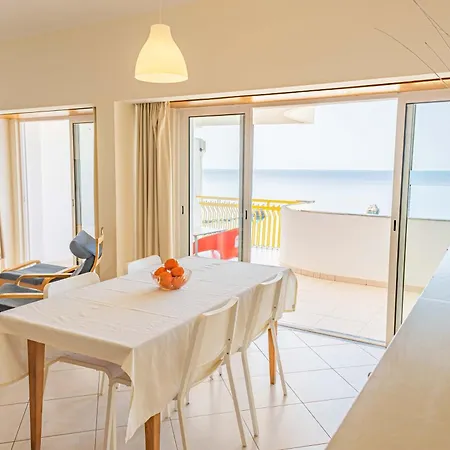 Appartement Sea View 4d *